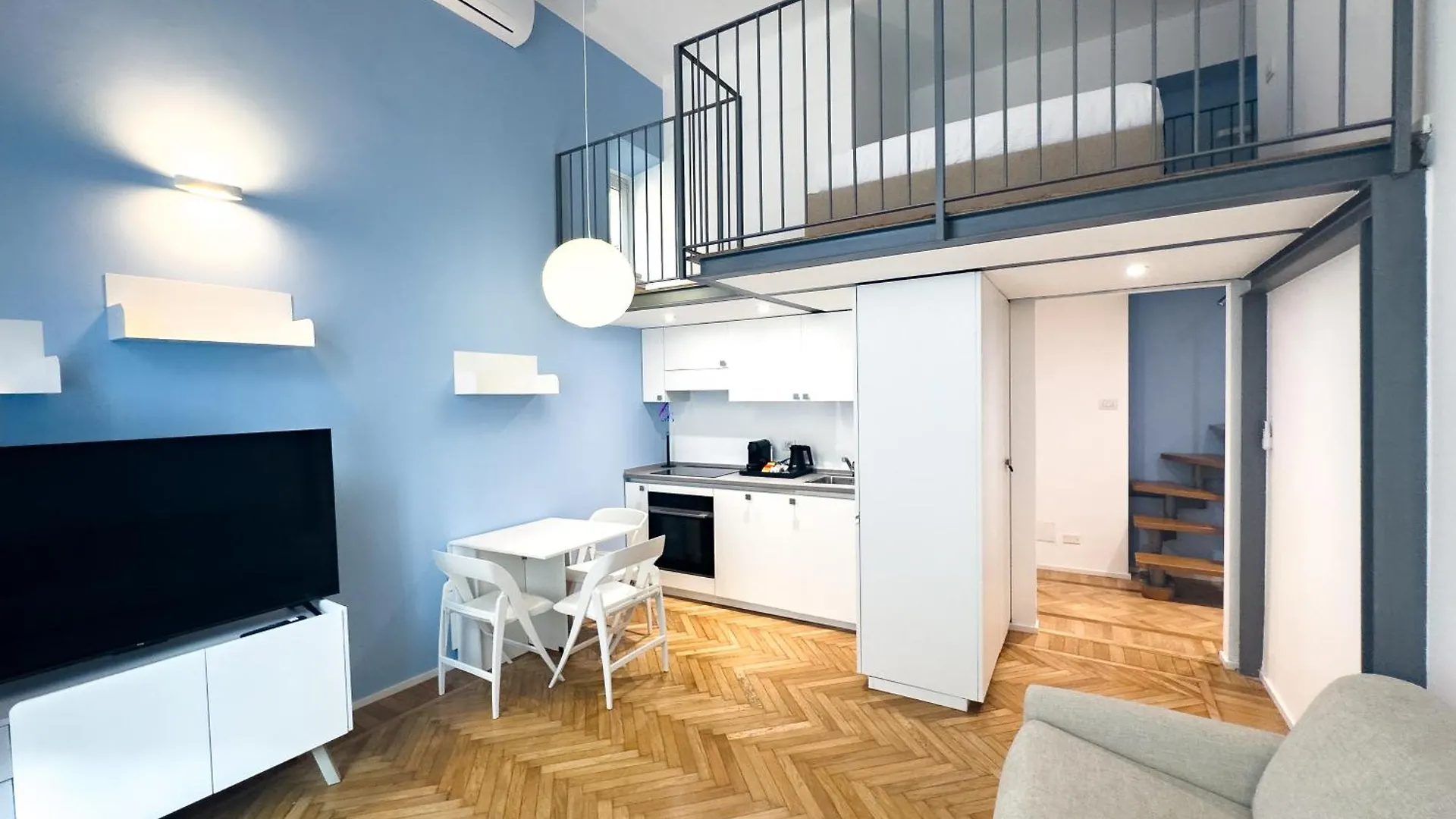 New One Bedroom Apartment In Isola Area Milano Italien